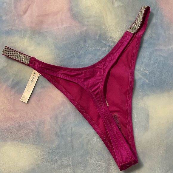 NEW X-LARGE VICTORIA’S SECRET SWIM Shine Strap Bombshell PLUS FREE TOWEL - Picture 10 of 16